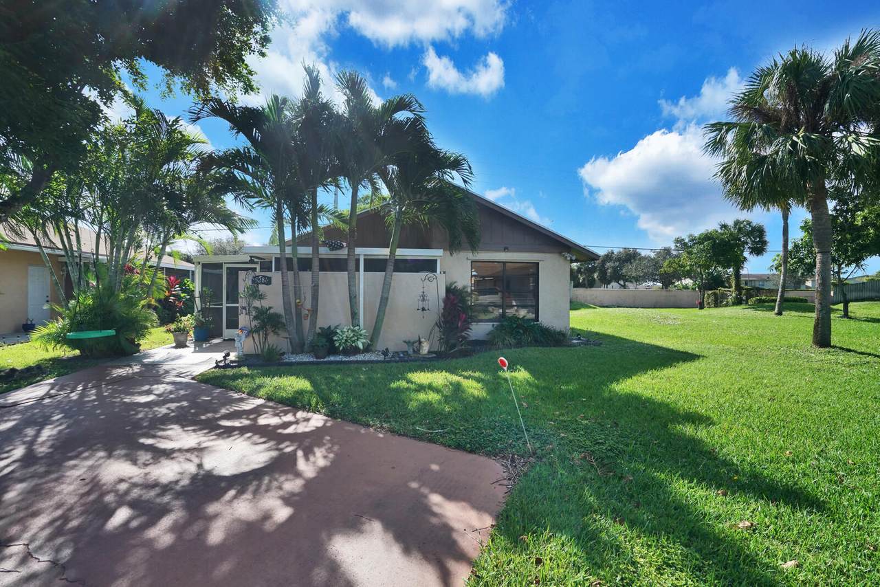 5286 Robbie Court - Photo 1