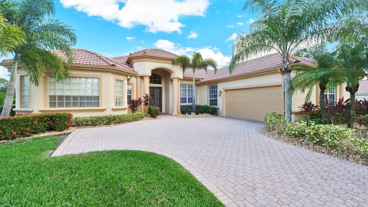 8031 Plantation Lakes Drive - Photo 1