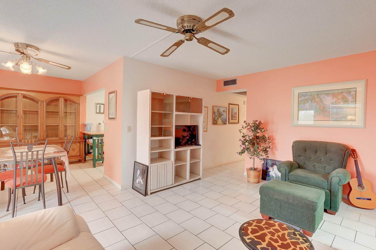 4024 Lyndhurst I - Photo 1