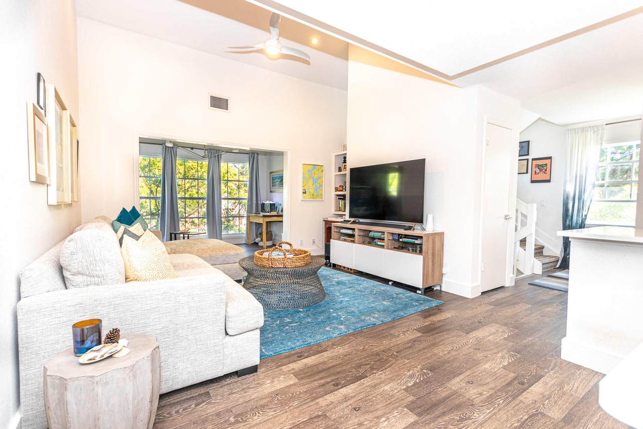 5080 Heatherhill Lane - Photo 1