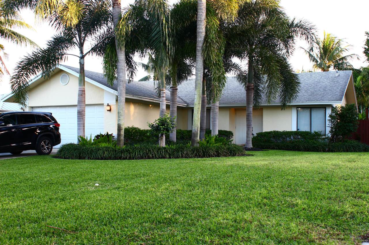 520 Enfield Road - Photo 1