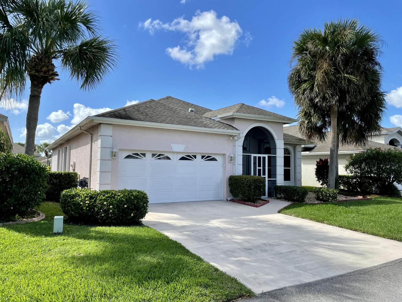 632 Venetto Court - Photo 1