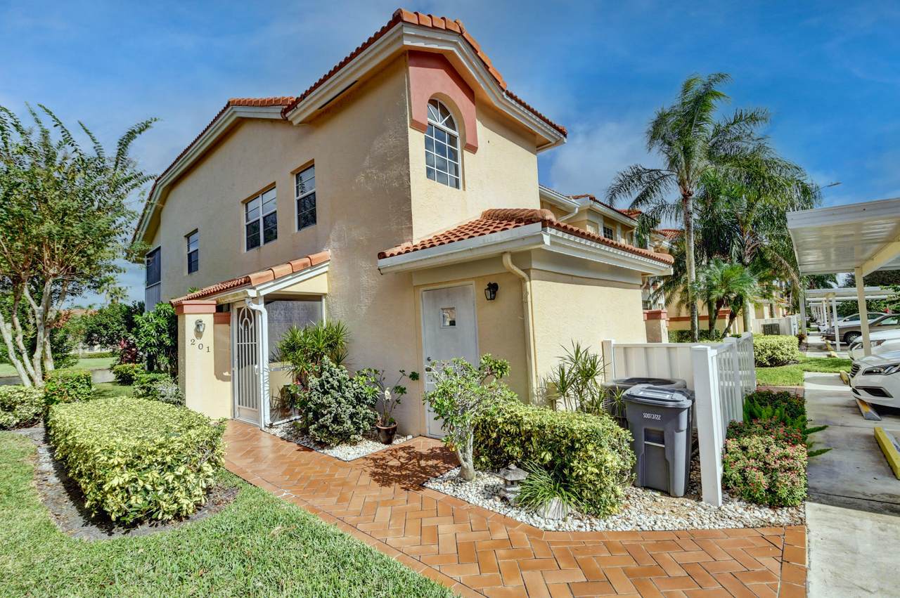 7402 Lake Meadow Way - Photo 1