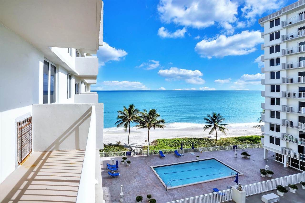 3215 Ocean Boulevard - Photo 1