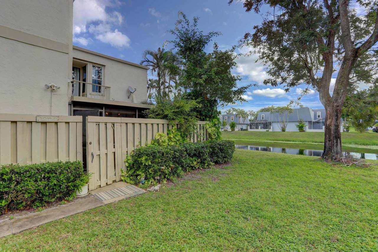 12114 Regal Court - Photo 1