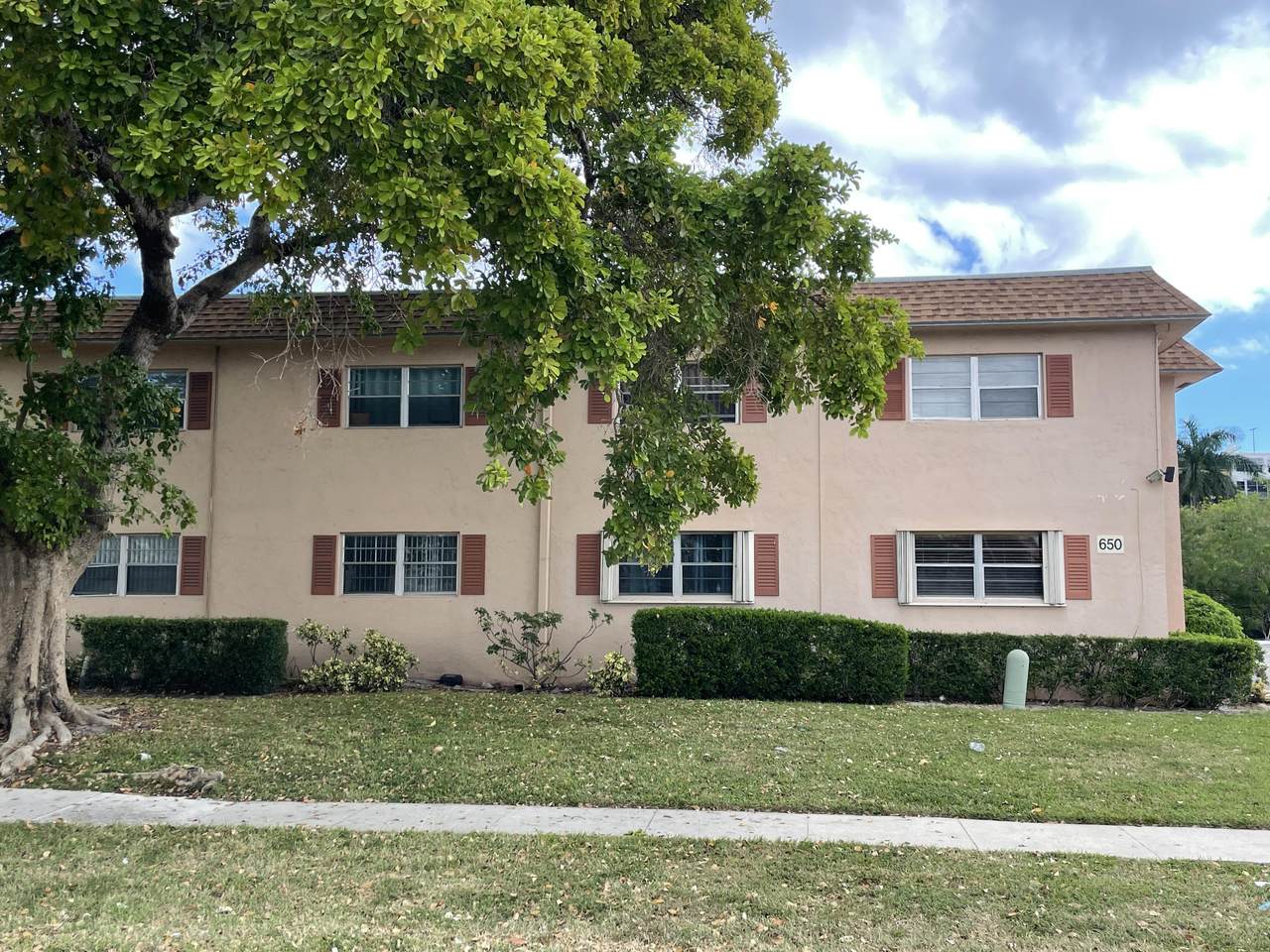 650 2nd Avenue - Photo 1