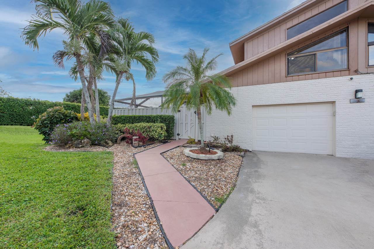 9658 Boca Gardens Parkway - Photo 1