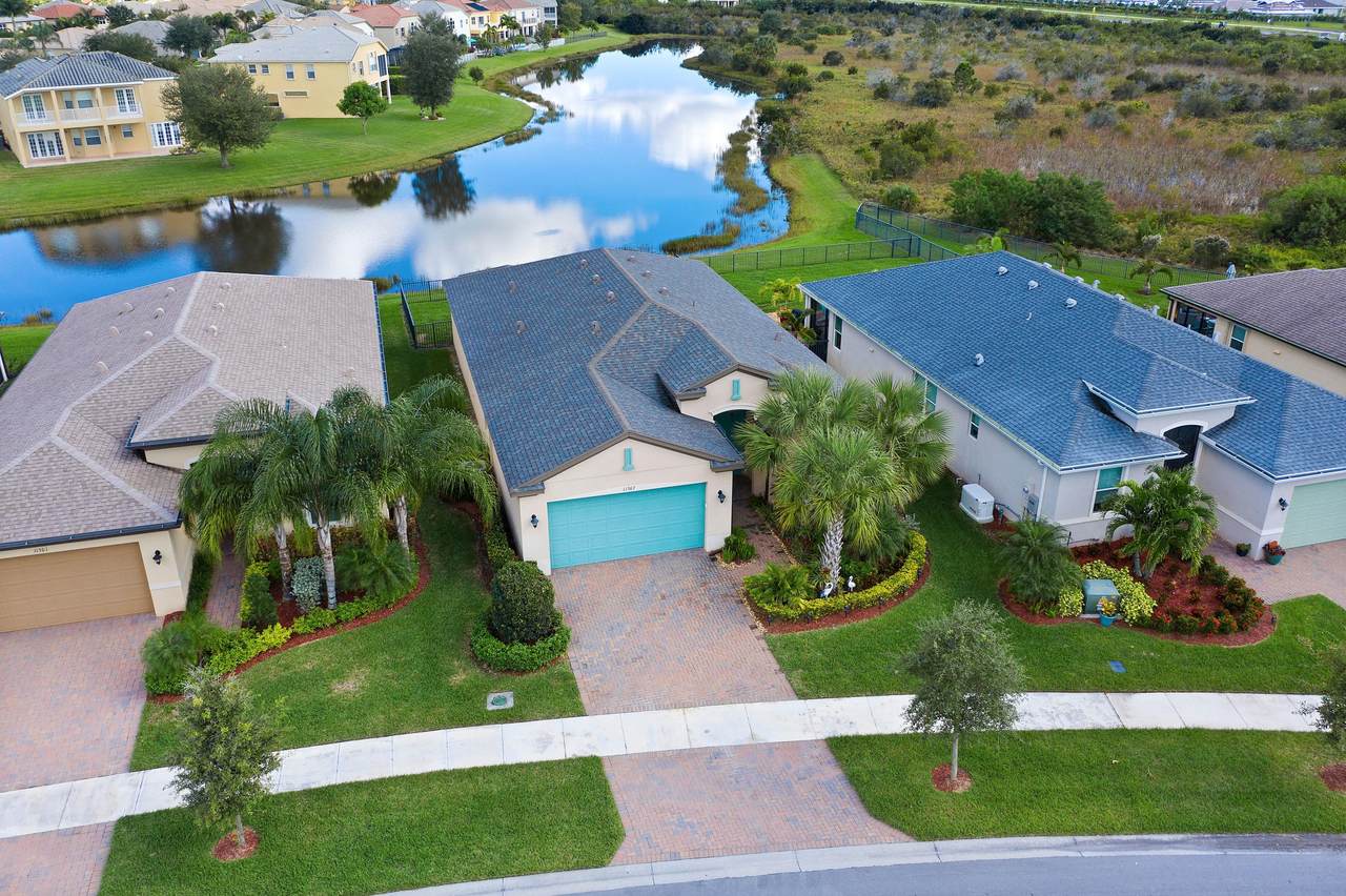 11307 Lake Park Drive - Photo 1