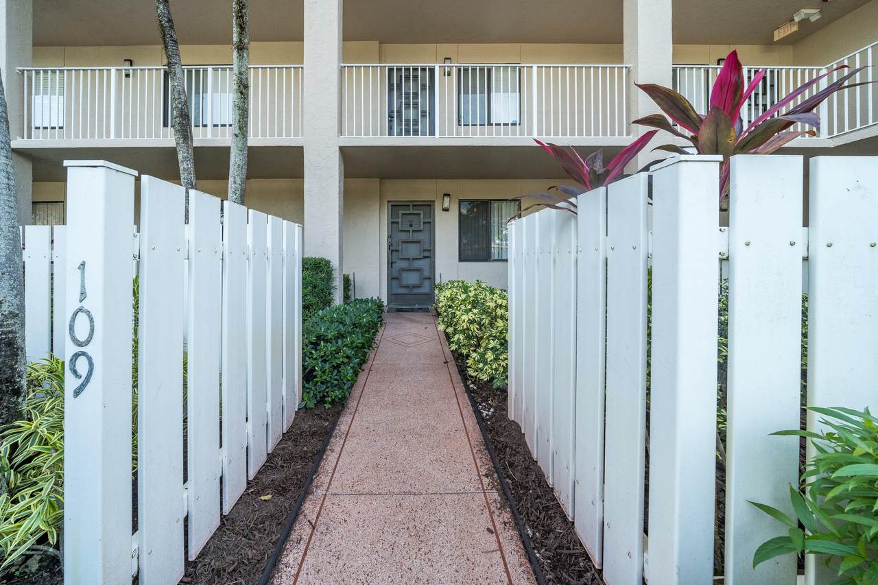 6065 Pointe Regal Circle - Photo 1