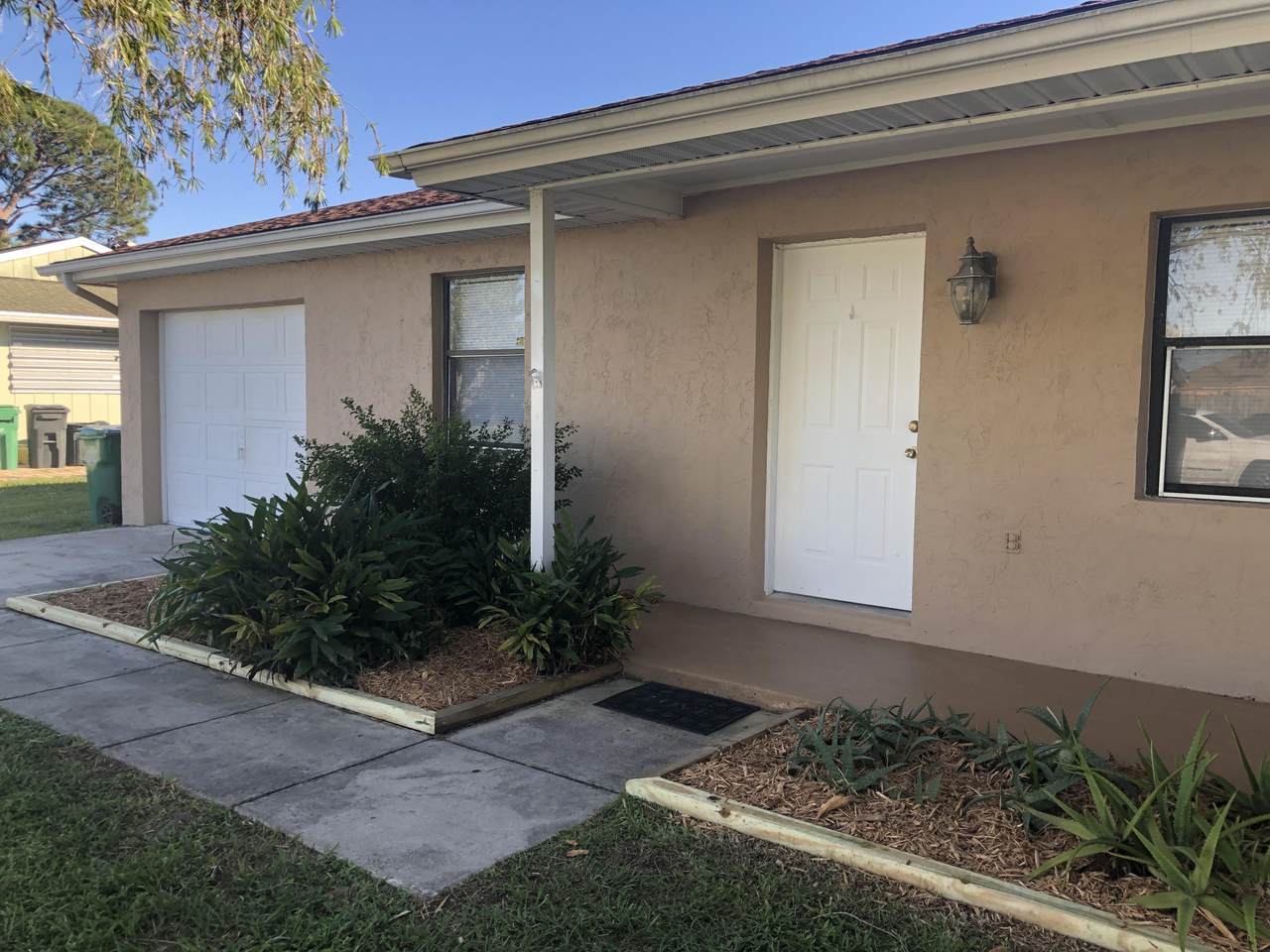 2322 Bounty Avenue - Photo 1