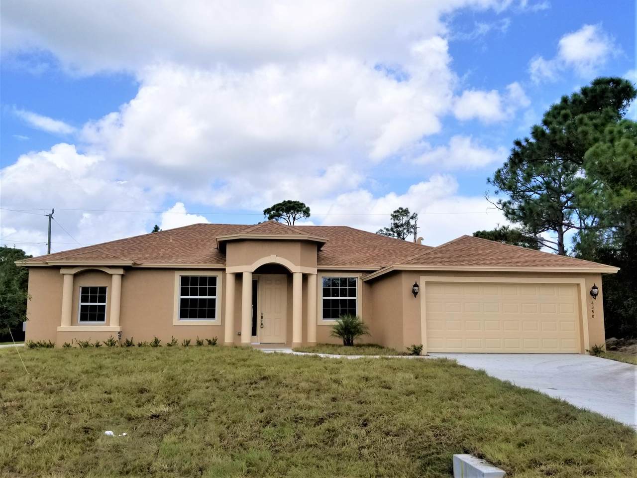 549 Dahled Avenue - Photo 1