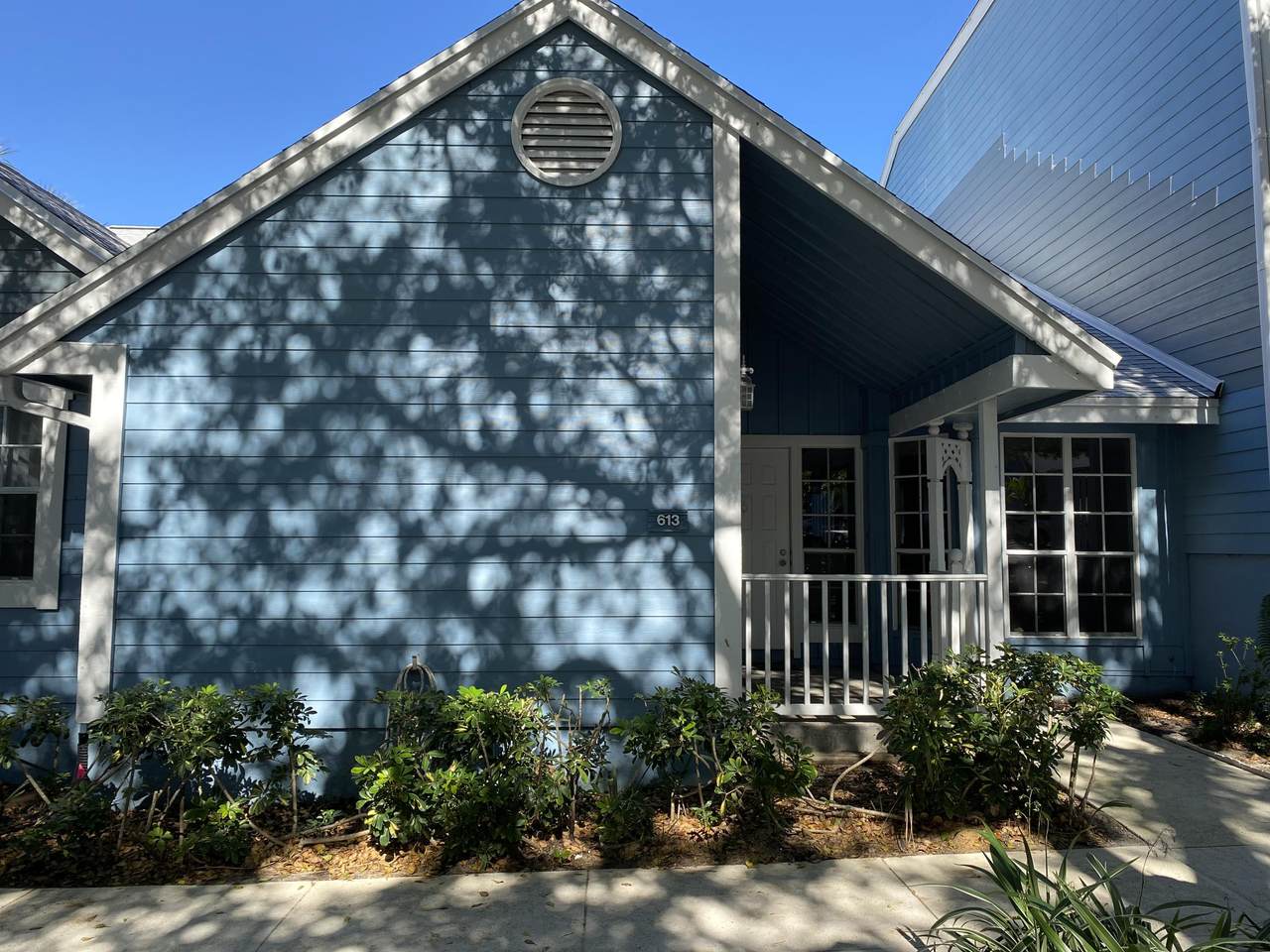 613 Ocean Dunes Circle - Photo 1