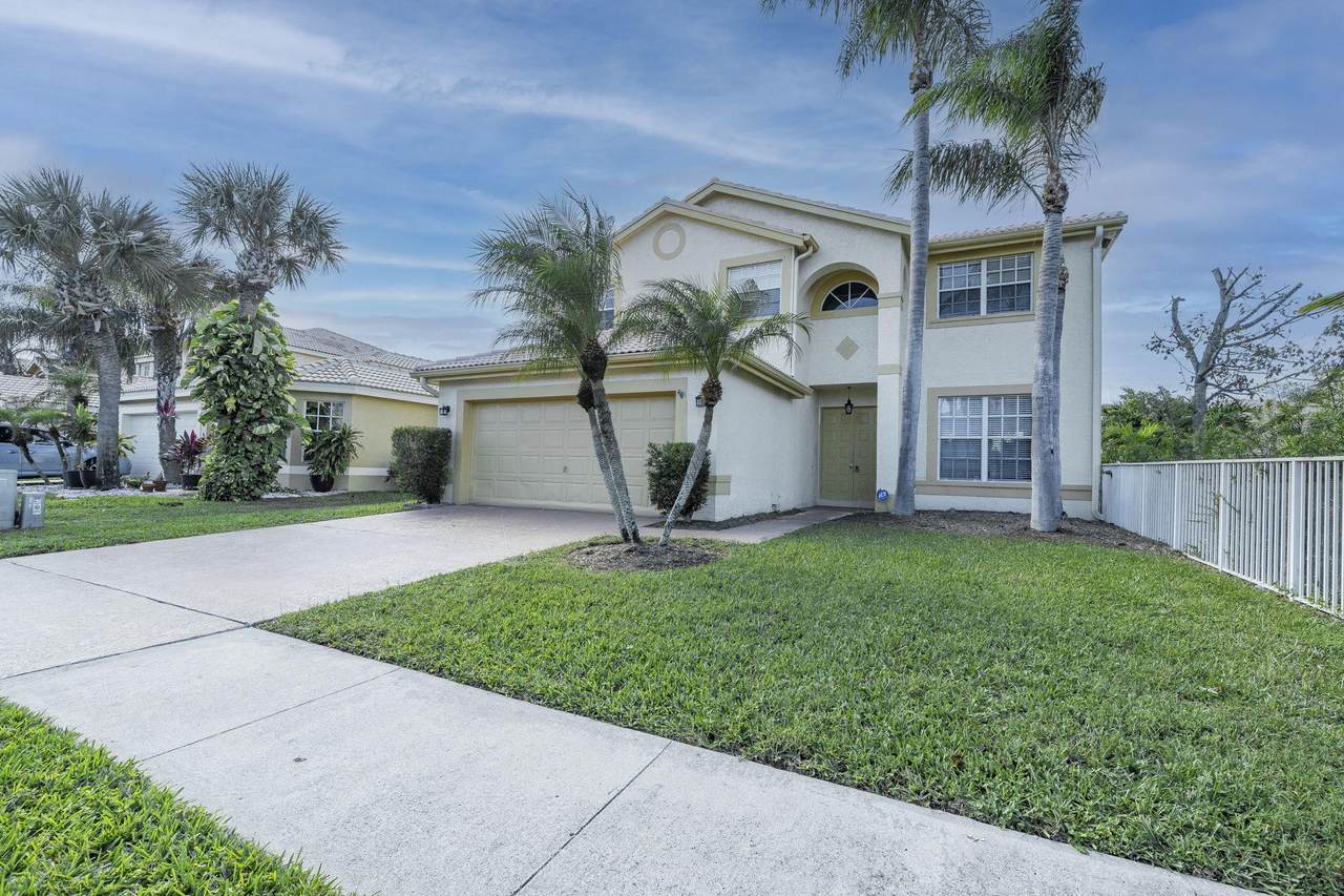7173 Chesapeake Circle - Photo 1