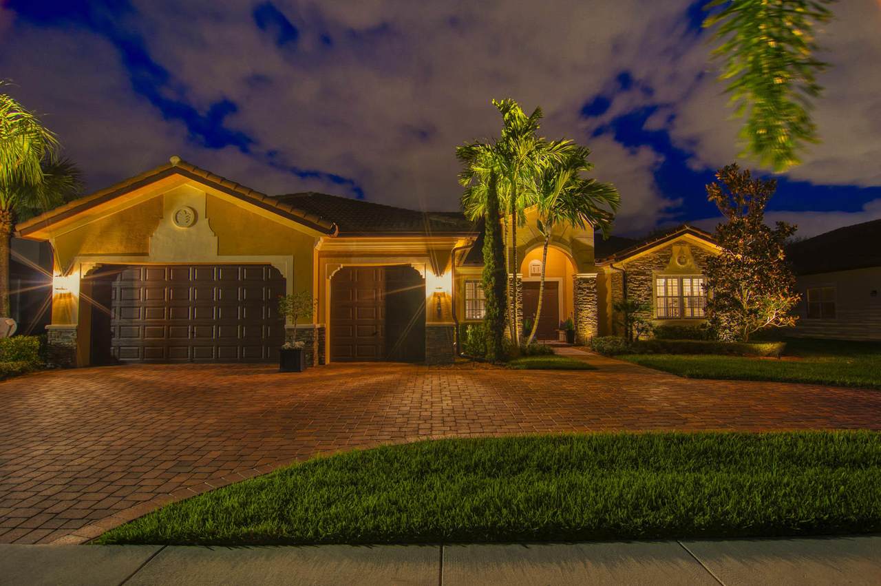 309 Rudder Cay Way - Photo 1