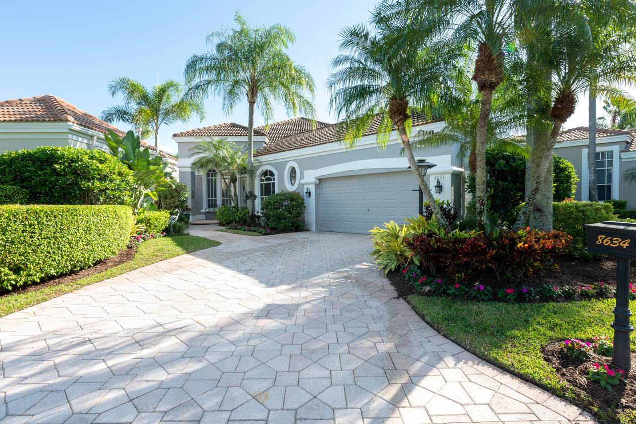 8634 Falcon Green Drive - Photo 1