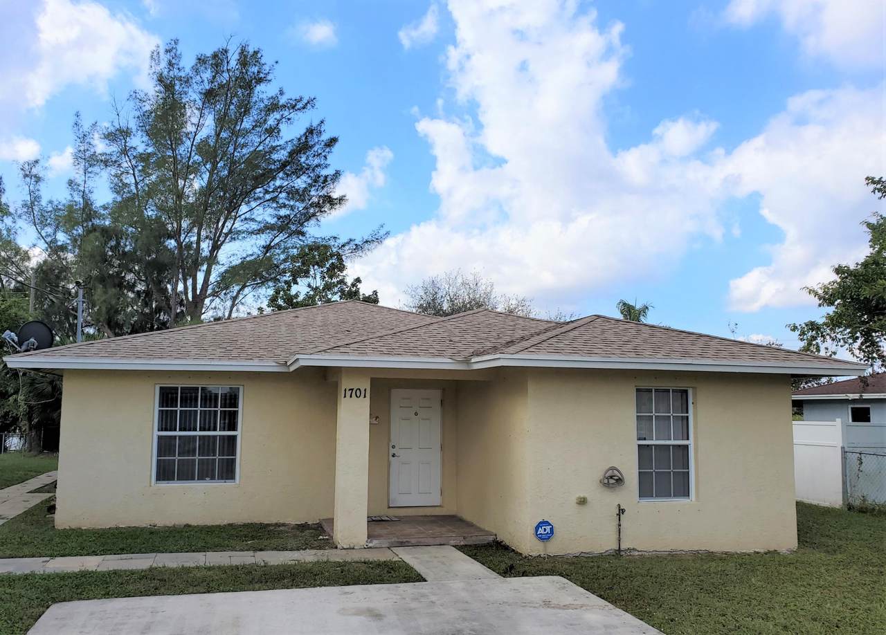 1701 Meridian Road - Photo 1