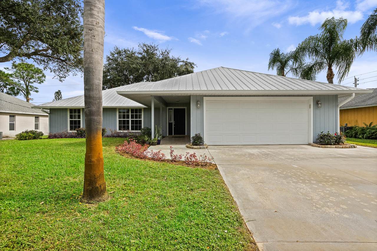 2325 Maize Street - Photo 1