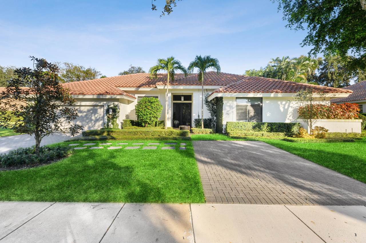 2750 25th Way - Photo 1