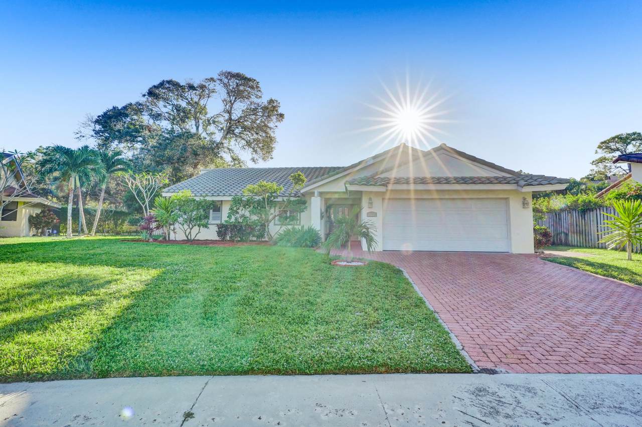 2422 29th Road - Photo 1