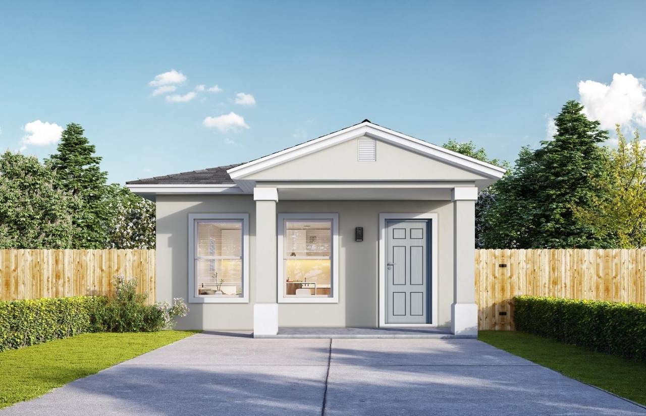 2606 Saginaw Avenue - Photo 1