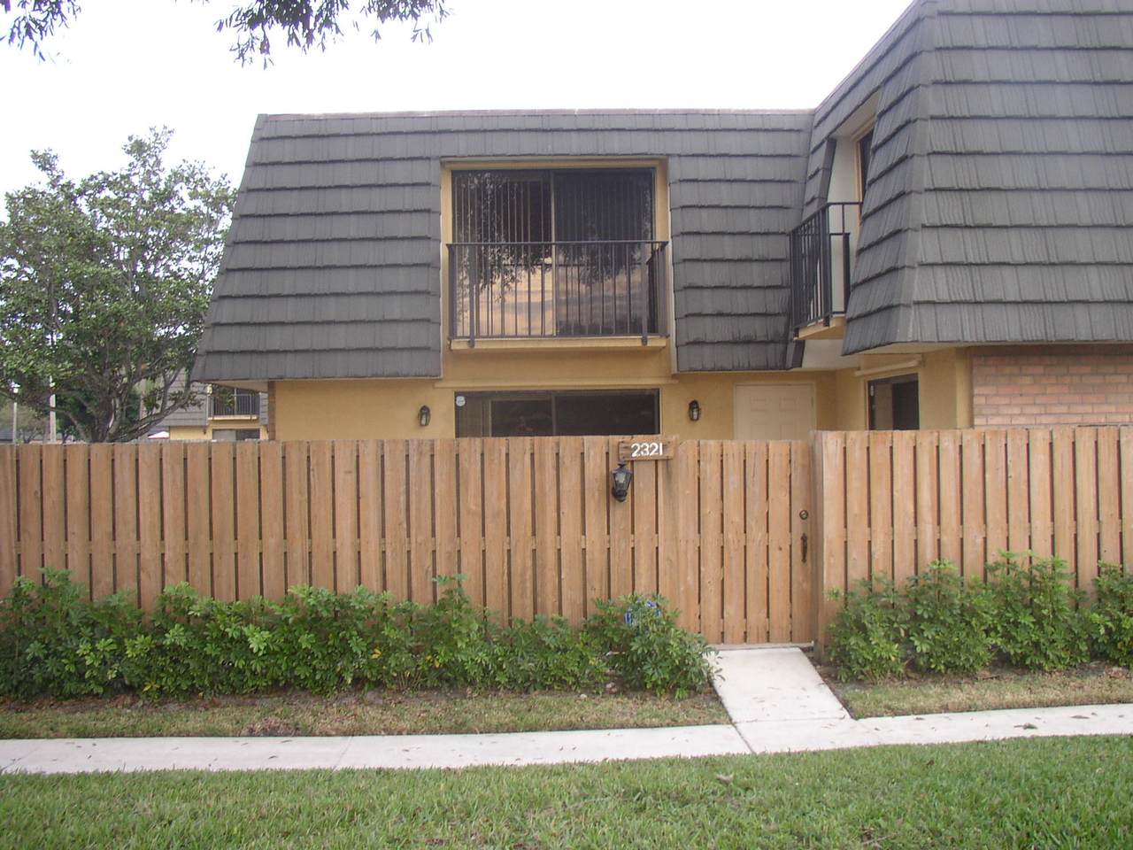 2321 23rd Way - Photo 1