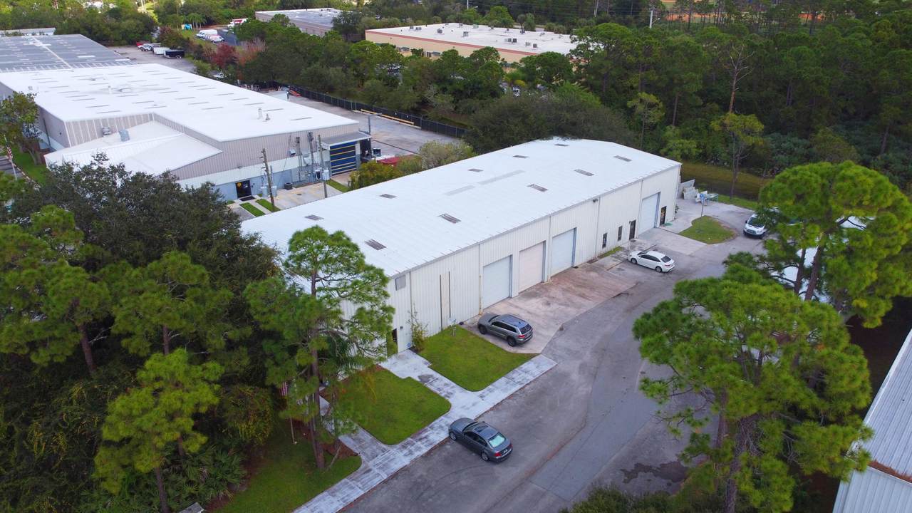 475 Enterprise Drive - Photo 1