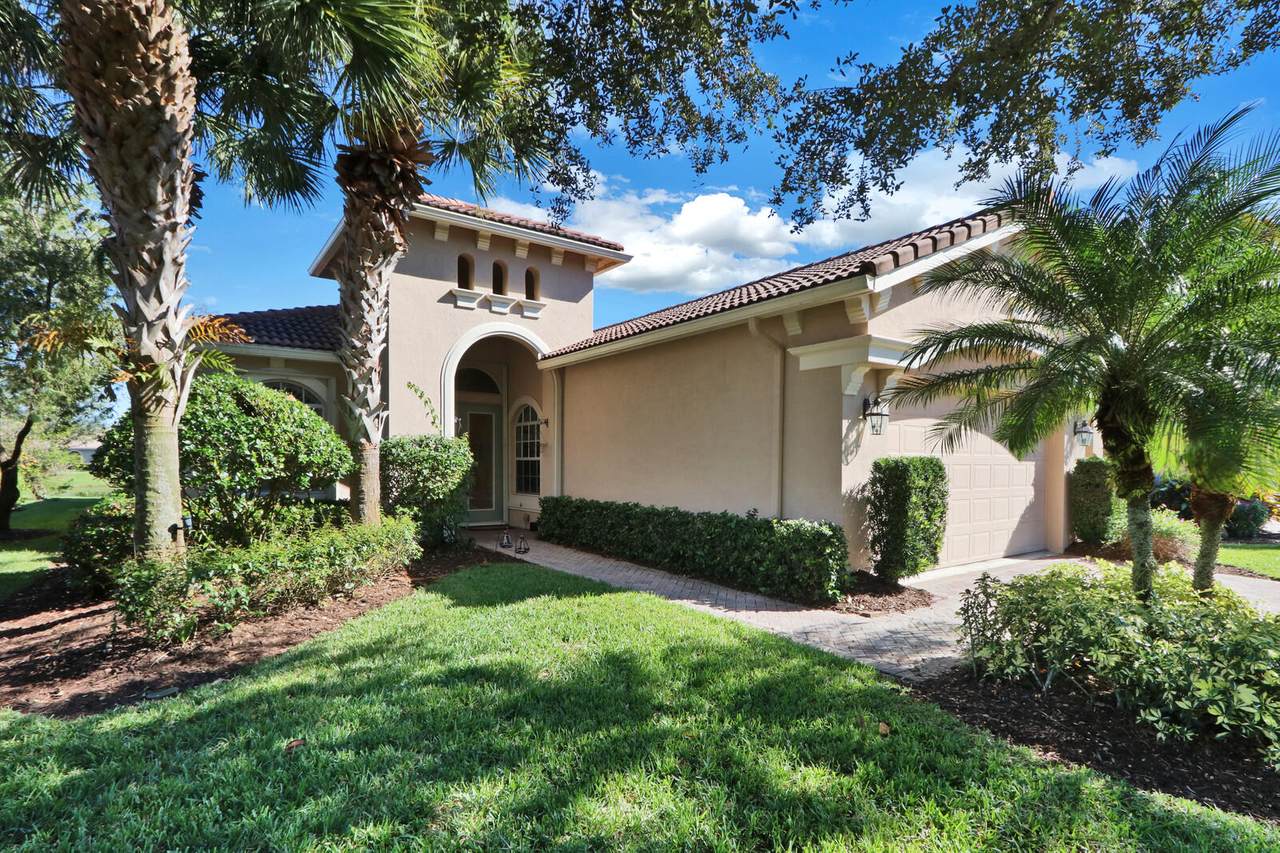 8928 Champions Way - Photo 1