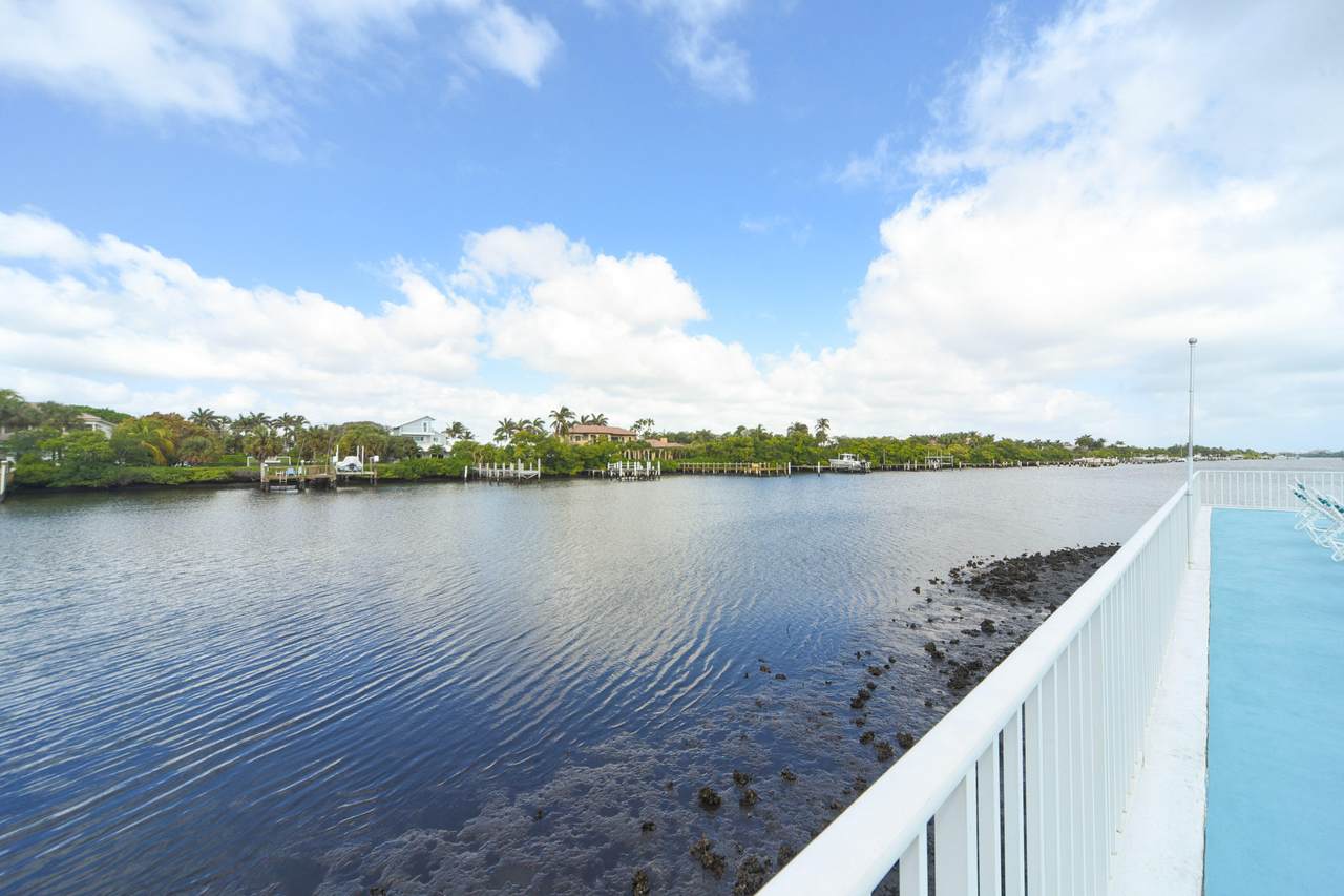 4001 Ocean Boulevard - Photo 1