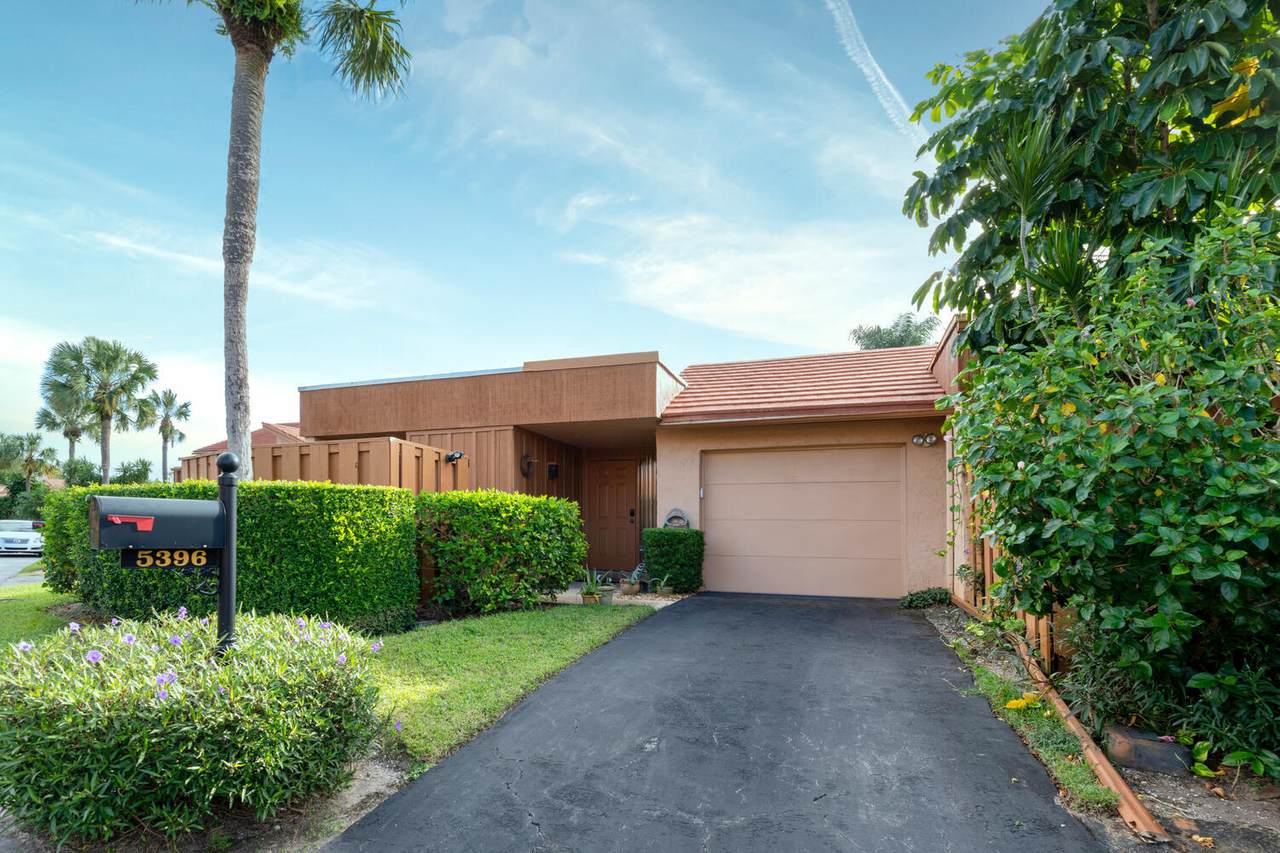 5396 Stonybrook Lane - Photo 1