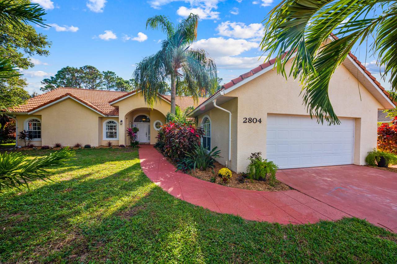 2804 Serenity Circle - Photo 1