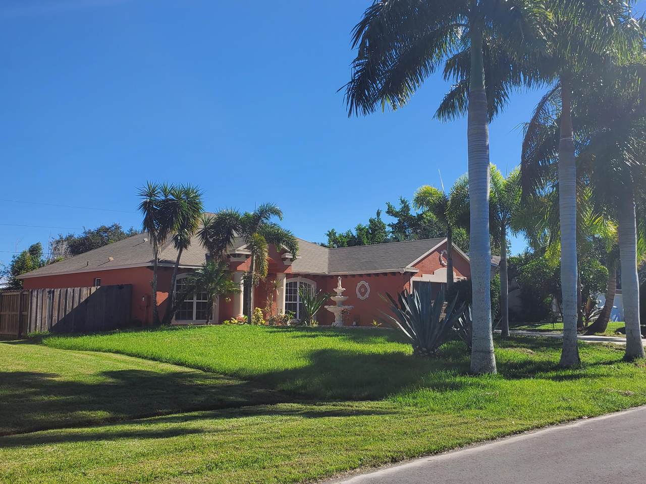 2401 Addison Street - Photo 1