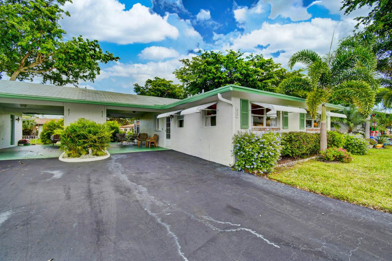 838 Meadowlark Lane - Photo 1