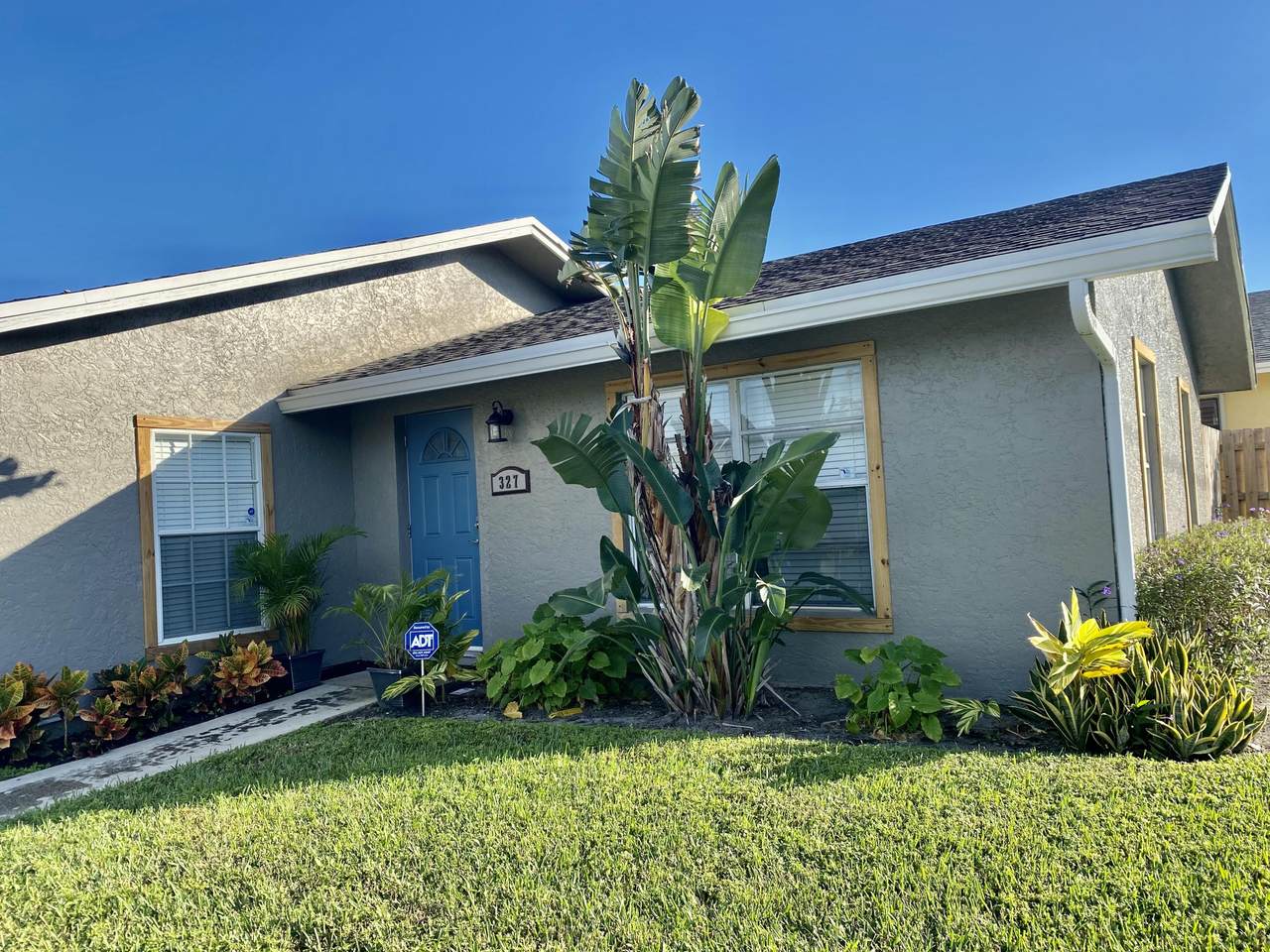 327 2nd Avenue - Photo 1