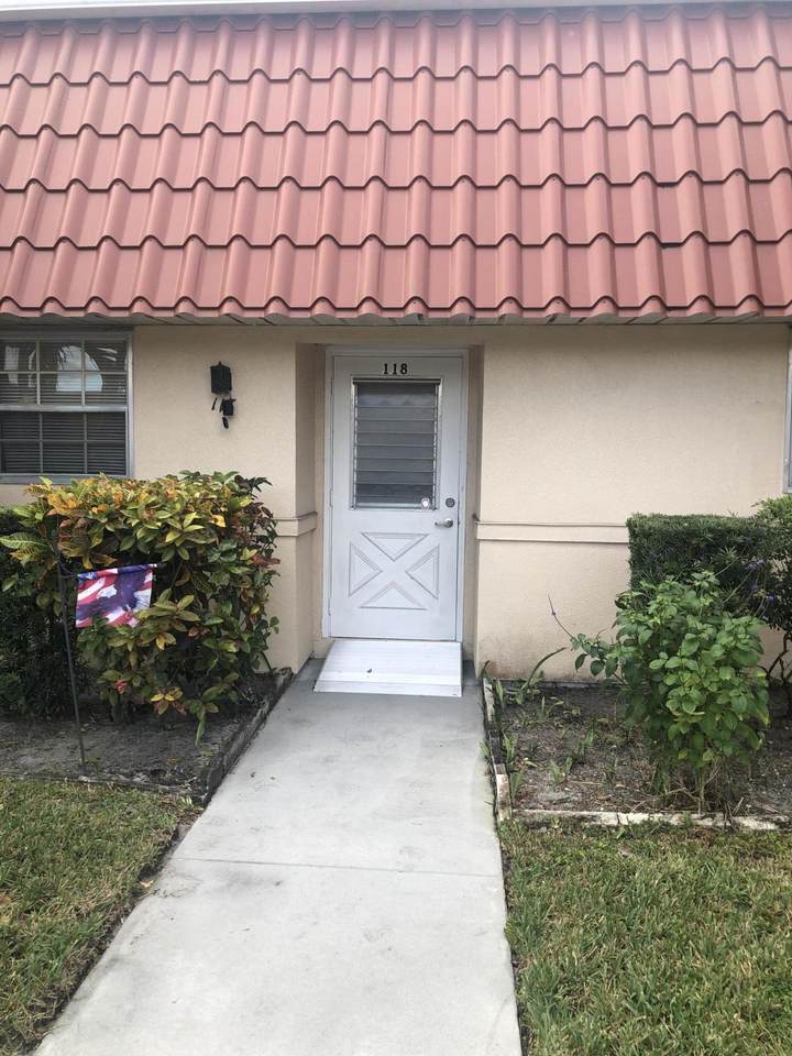 118 Amherst Lane - Photo 1