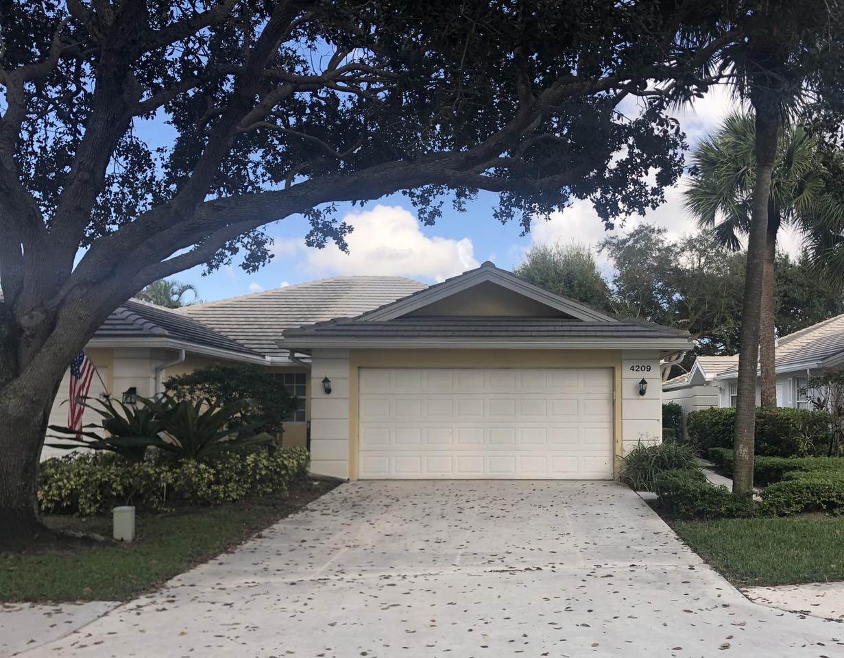 4209 Royal Oak Drive - Photo 1