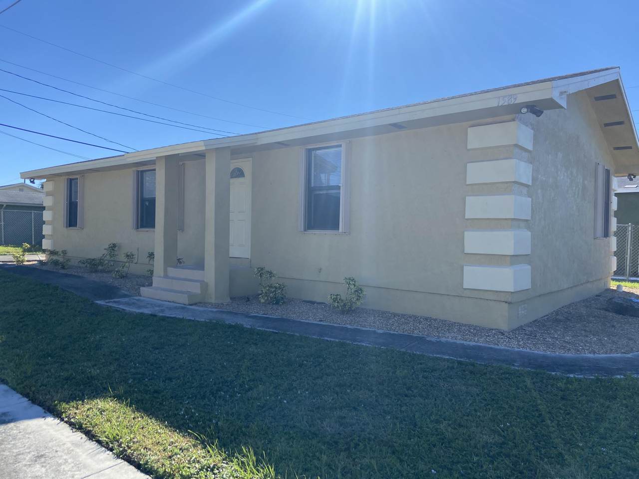 1589 18th Street - Photo 1