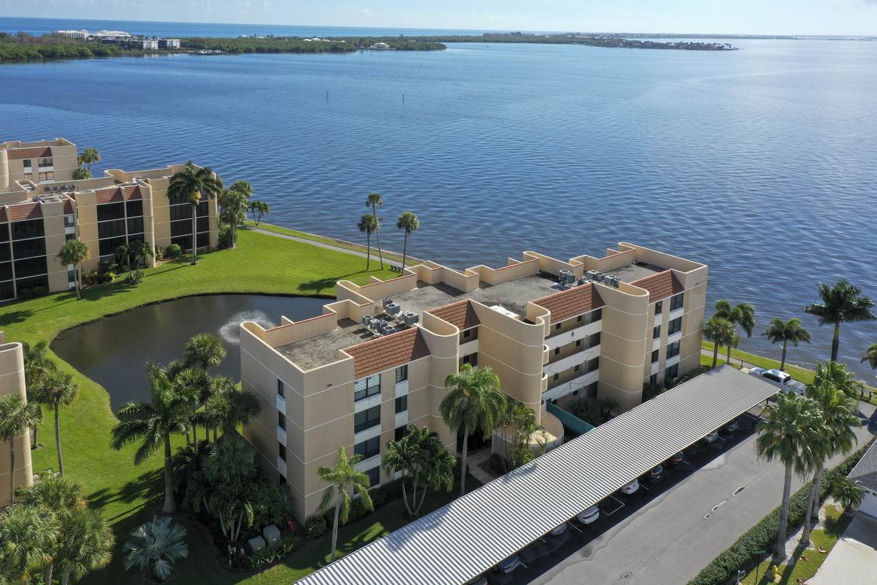3382 Causeway Boulevard - Photo 1
