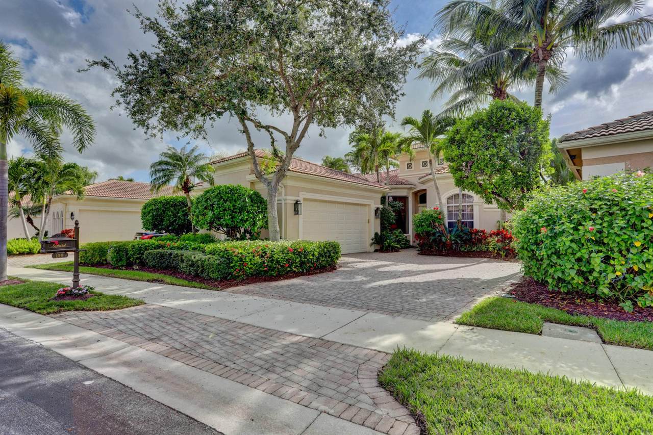 156 Esperanza Way - Photo 1