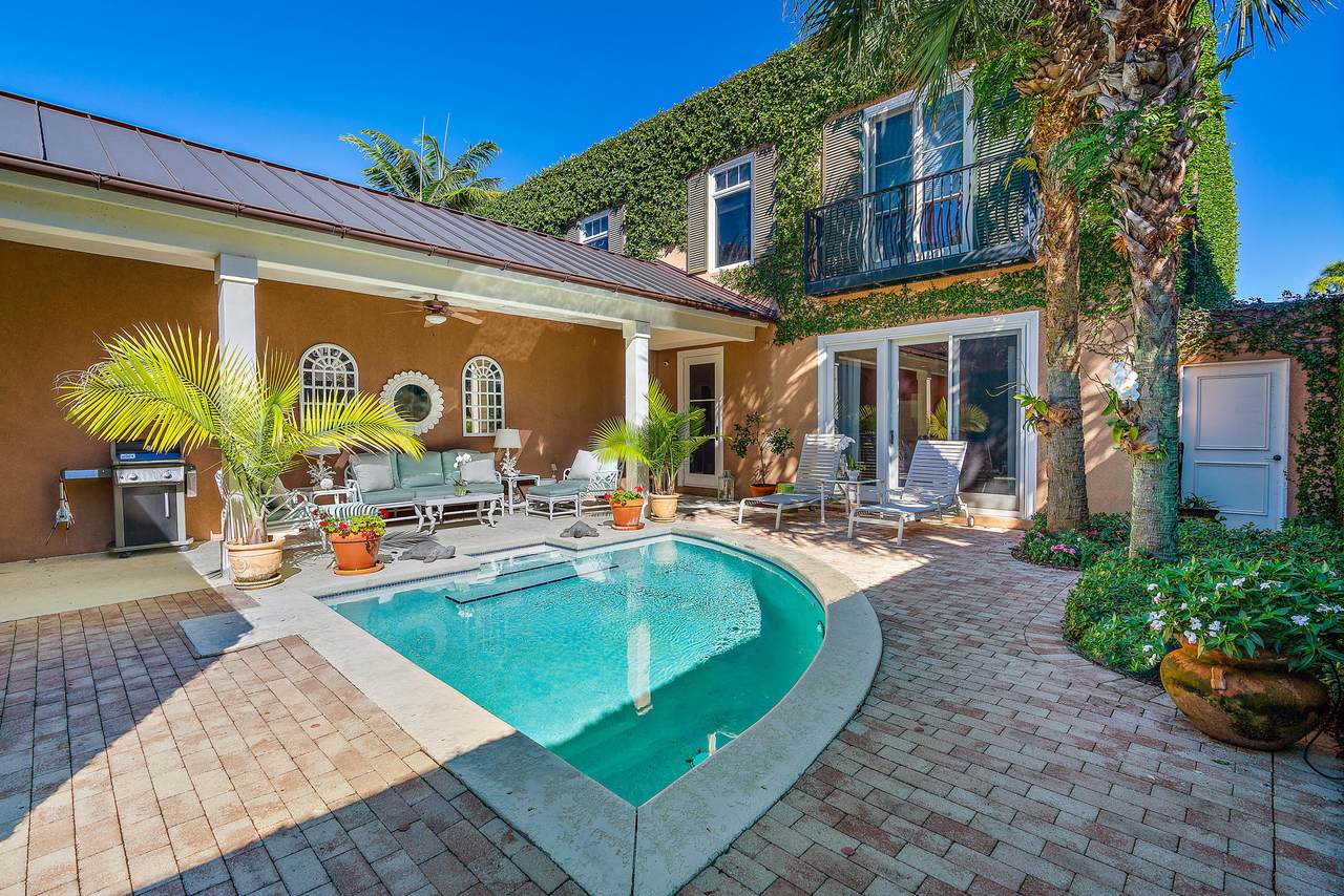 11693 Florida Avenue - Photo 1