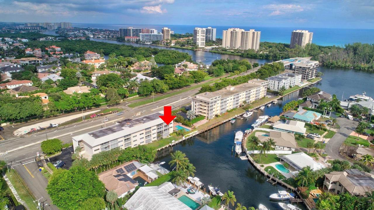 698 Spanish River Boulevard Boulevard - Photo 1