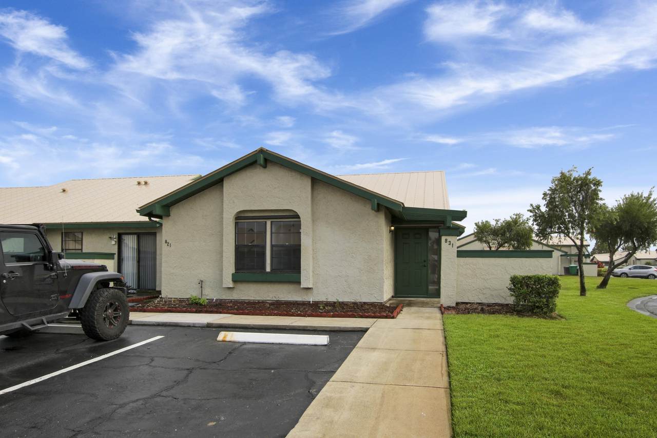 831 Monica Street - Photo 1