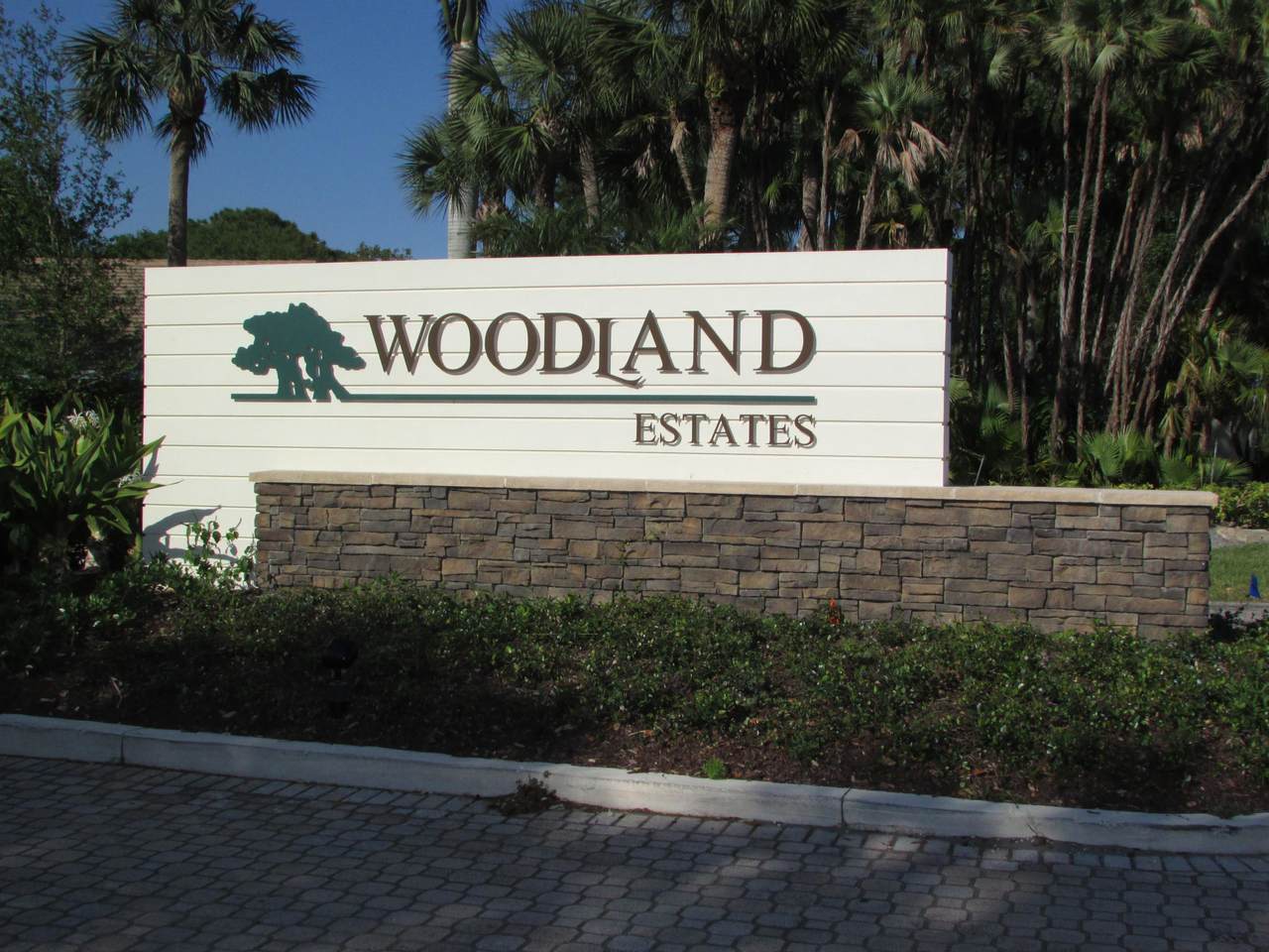 5781 Marblewood Court - Photo 1