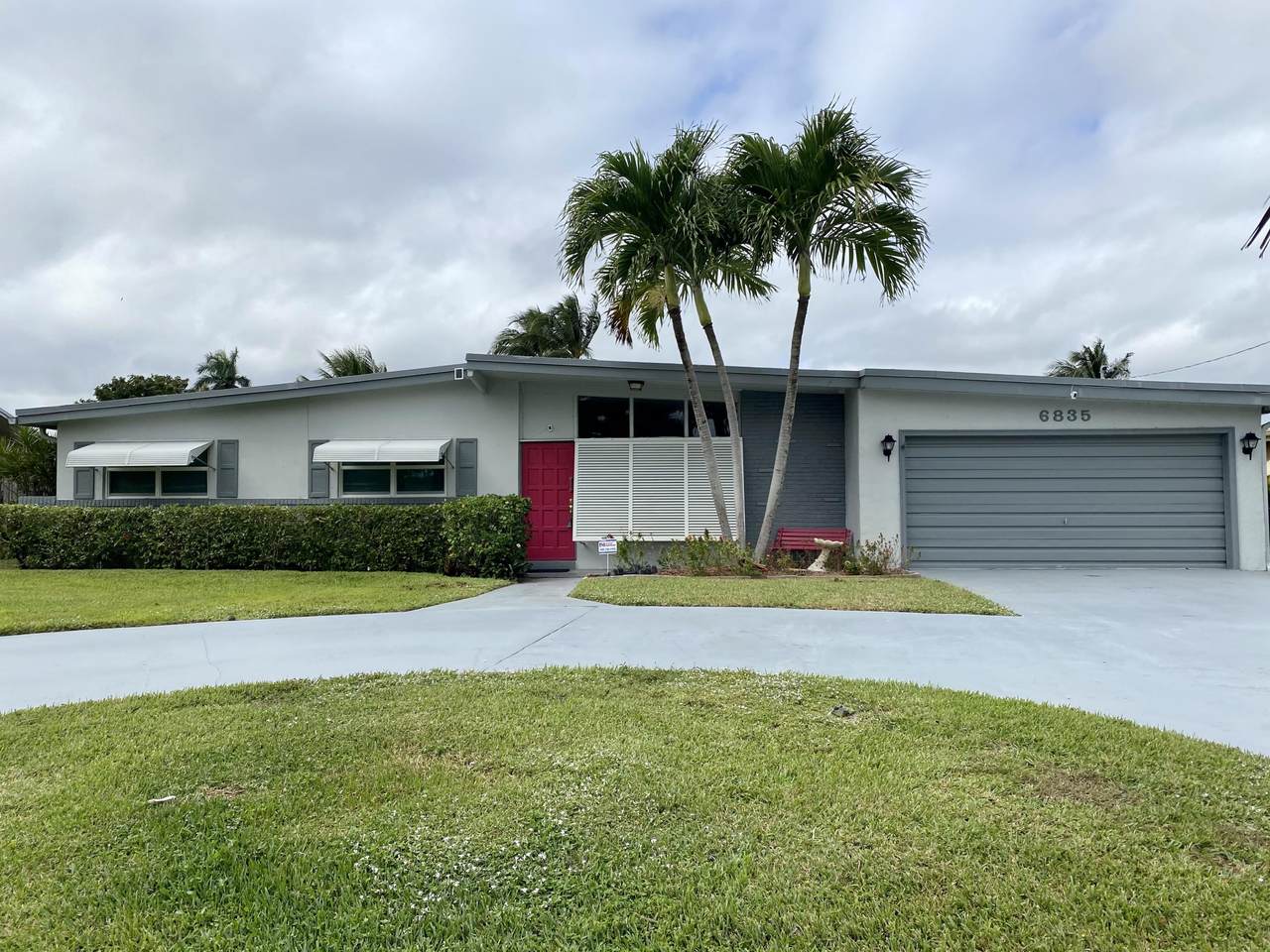 6835 Kingston Drive - Photo 1