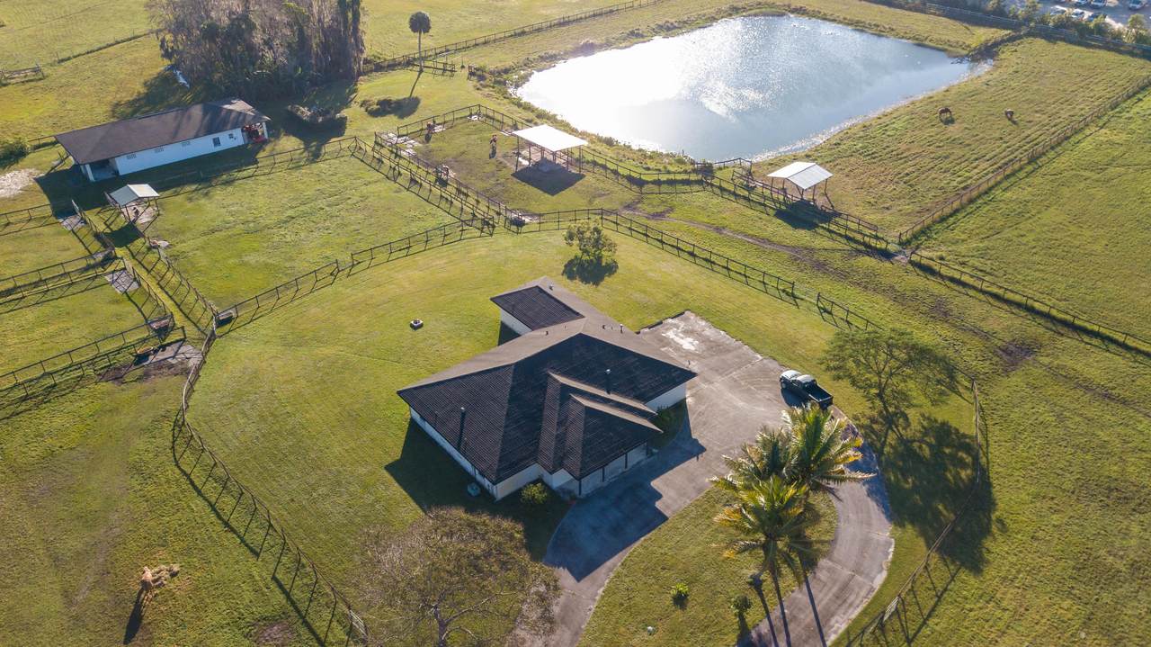 17190 Jupiter Farms Road - Photo 1