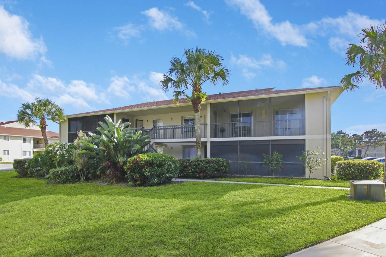 6535 Chasewood Drive - Photo 1