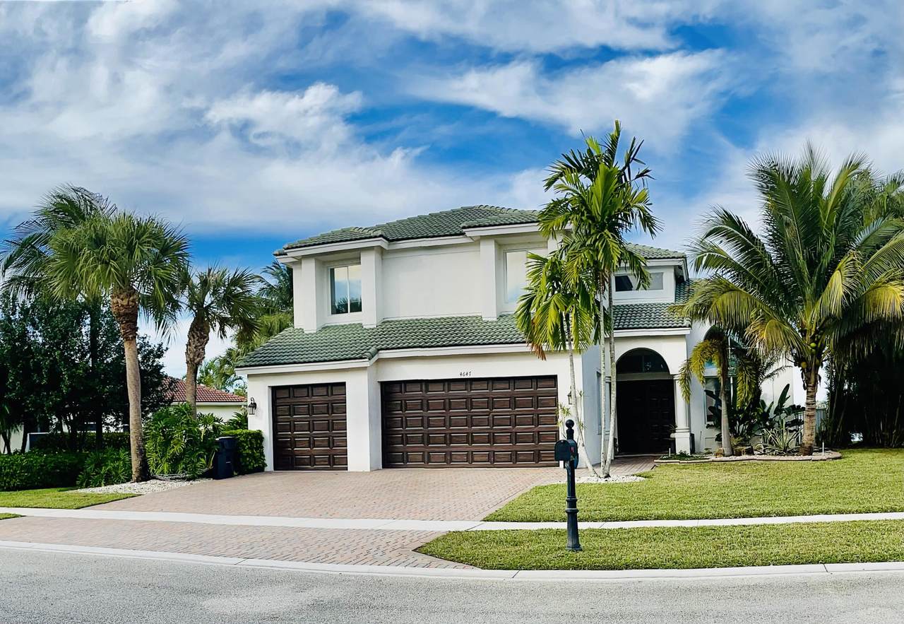 4647 Windward Cove Lane - Photo 1