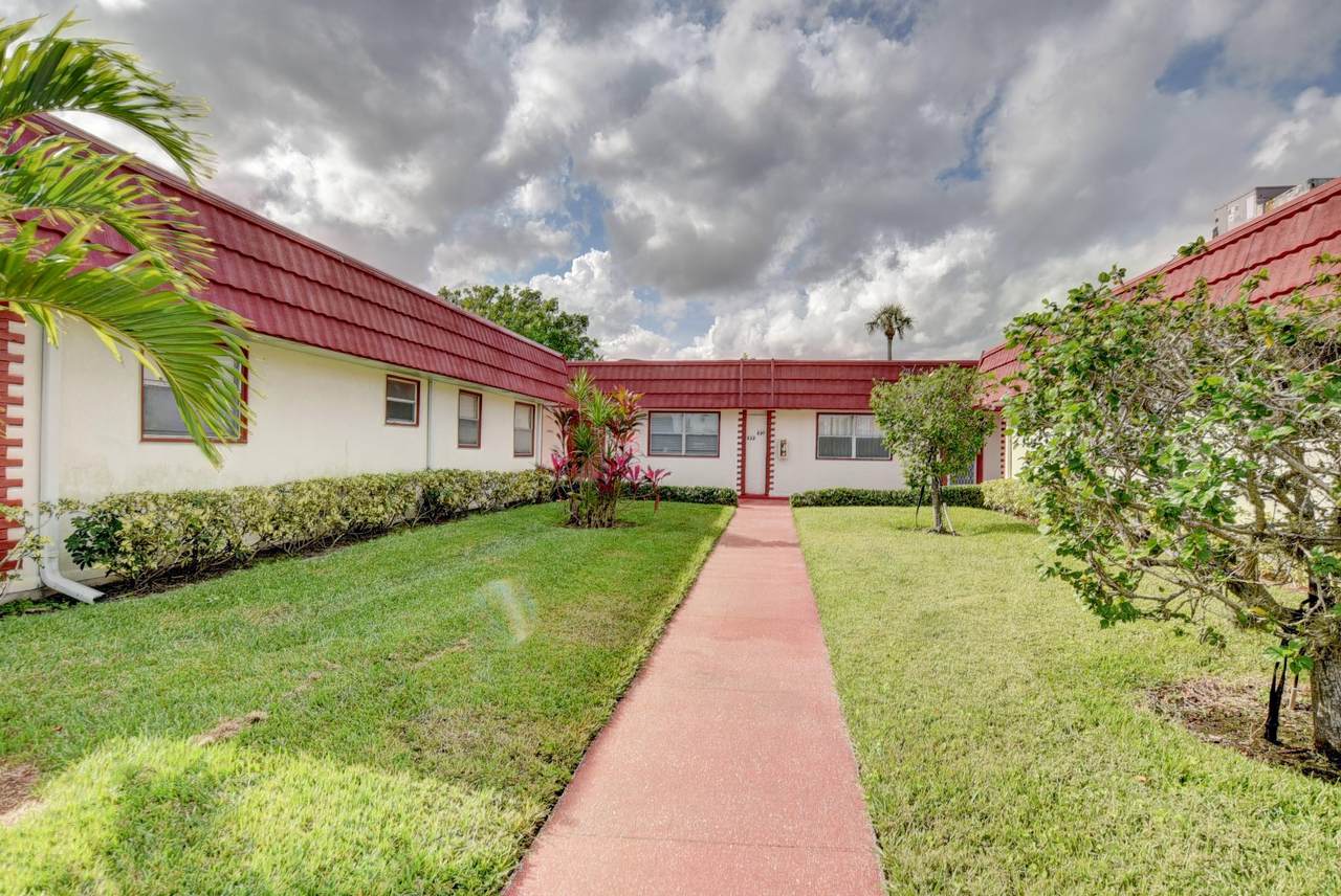 232 Waterford J - Photo 1