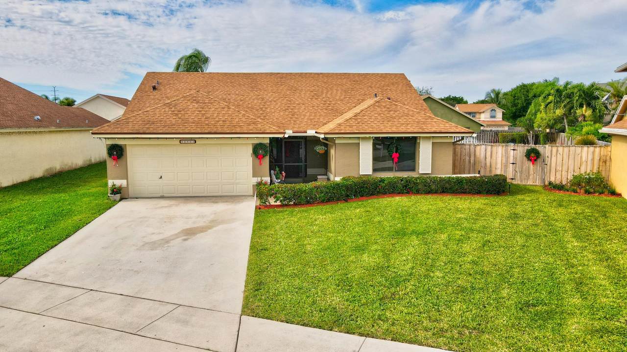 22561 Blue Fin Trail - Photo 1