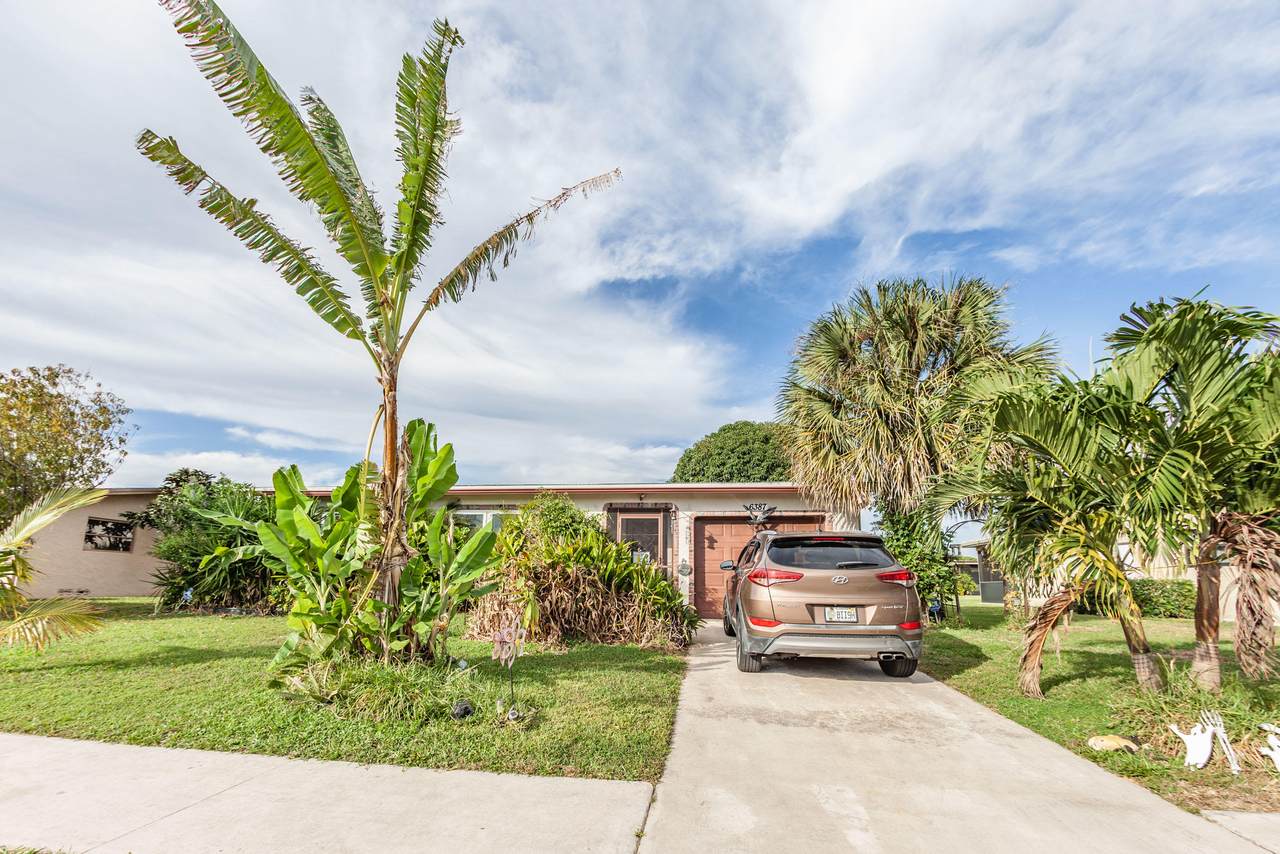 6387 Sleepy Willow Way - Photo 1