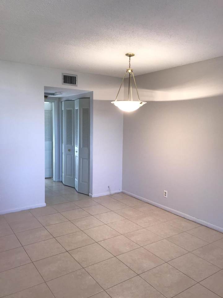 150 Hastings I - Photo 1